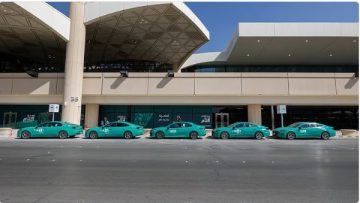 القرارات السعودية الجديدة: تنظيم عمل سيارات الأجرة وتاريخ بدء التطبيق
