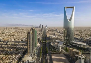 ارتفاع سياحة السعودية يعزز حجوزات الفنادق ويدعم التوطين