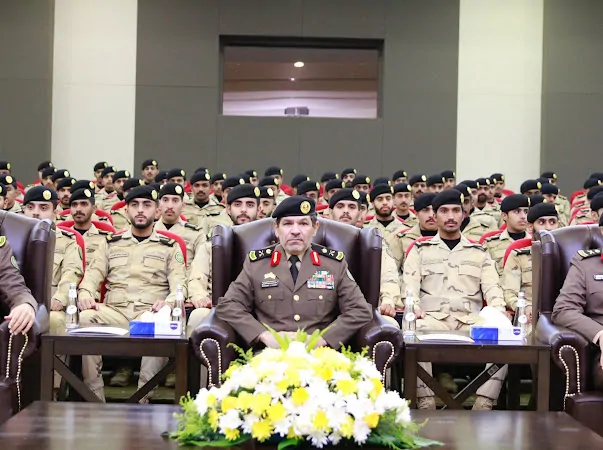 تخرّج 121 ضابطًا جامعيًا من الدورة التأهيلية الـ54 وبكالوريوس العلوم الأمنية في جريدة الرياض