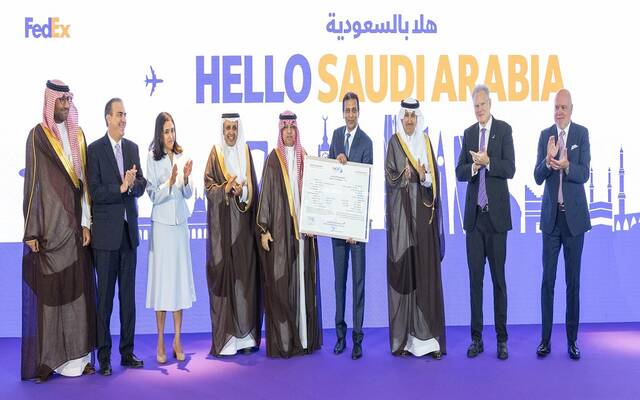 هيئة الطيران المدني السعودية تمنح “فيديكس” رخصة النقل الجوي الأجنبي