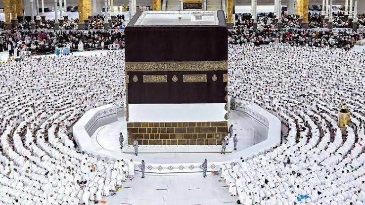 فرحة عارمة: السعودية تفرج عن خبر مفرح لمن يرغب في الحصول على تأشيرة العمرة من خارج البلاد!