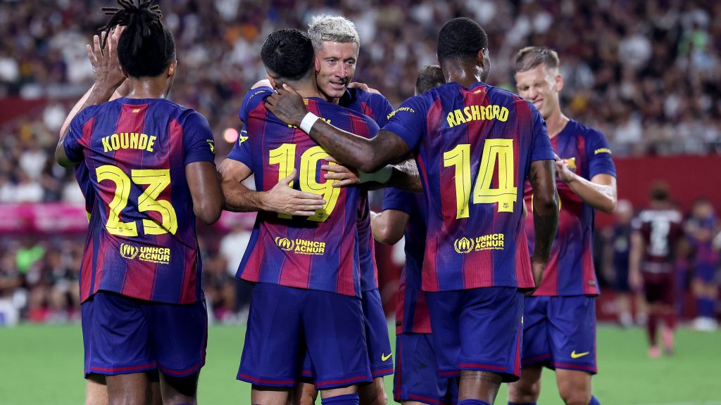 بعد رفض عرض 100 مليون يورو: الأندية السعودية تكشف عن نيتها في ضم روبرت ليفاندوفسكي