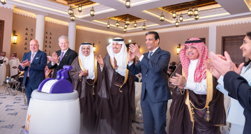 وزير النقل ي inaugurates المركز الرئيس لشركة فيديكس في المملكة العربية السعودية