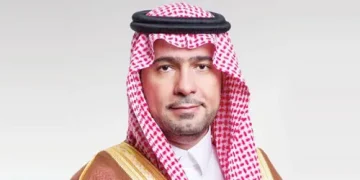 وزير البلديات والإسكان يُناقش فرص التعاون مع القطاع الخاص في اتحاد الغرف السعودية