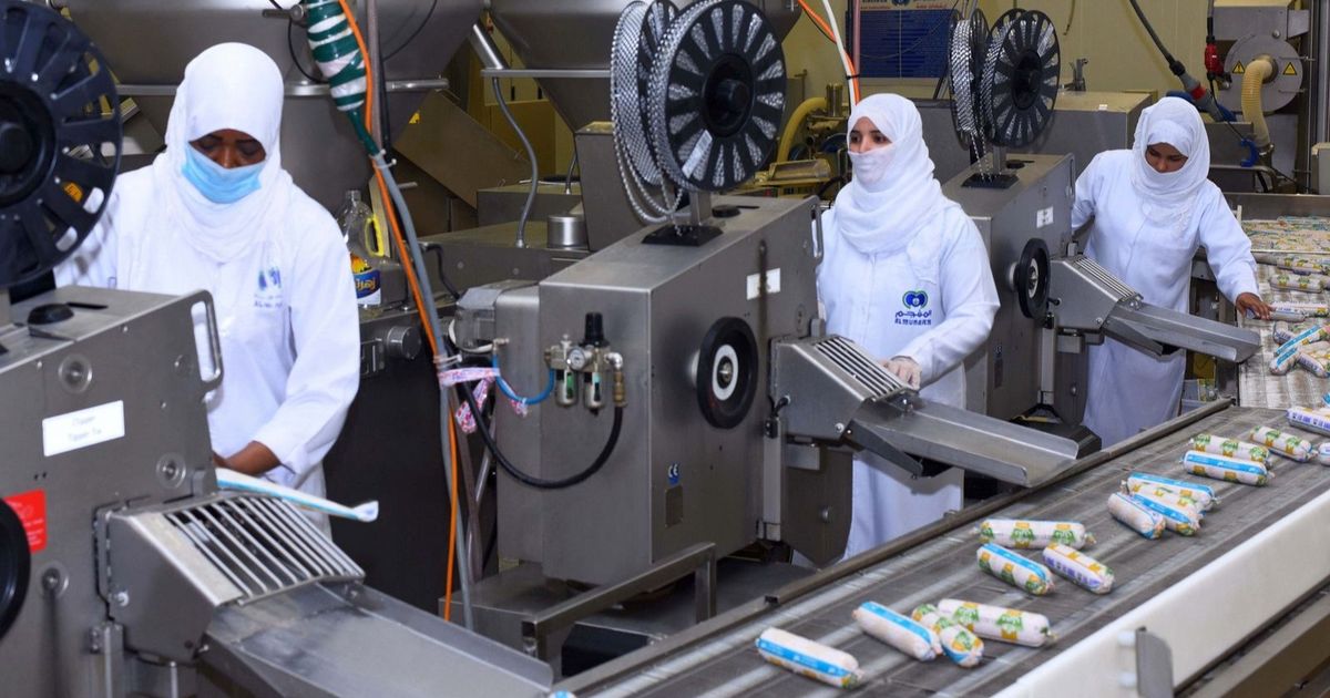 تحسن نشاط القطاع الخاص السعودي بفضل زيادة الطلبيات والإنتاج